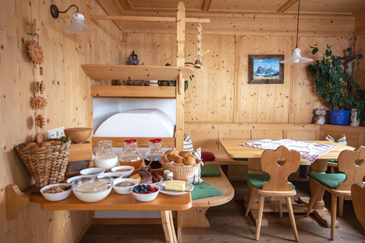 Binterhof Apartment Castelrotto Luaran gambar